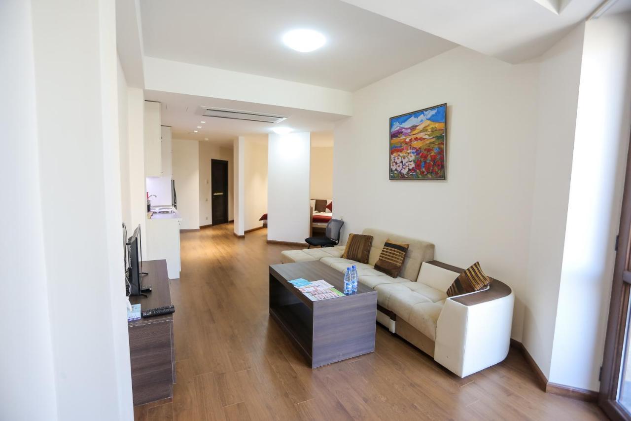 Welcome City Center Apartments エレバン エクステリア 写真