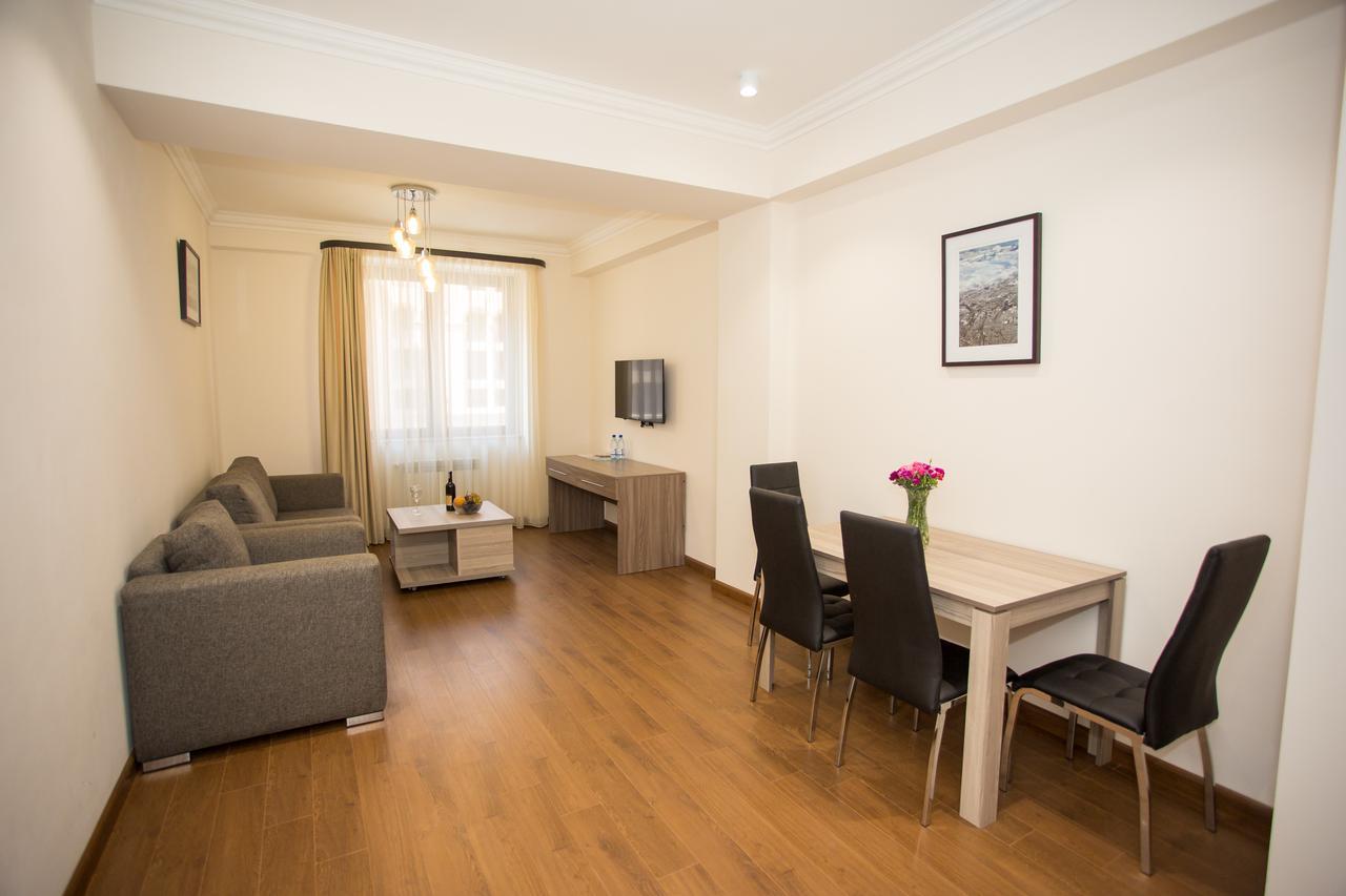 Welcome City Center Apartments エレバン エクステリア 写真